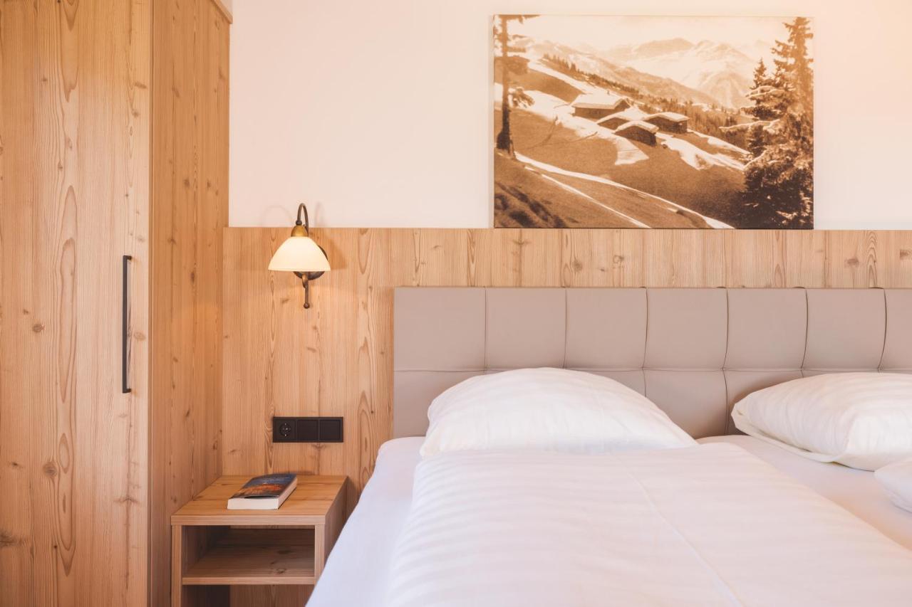 Loipenstubn Hotel Brixen im Thale Ngoại thất bức ảnh