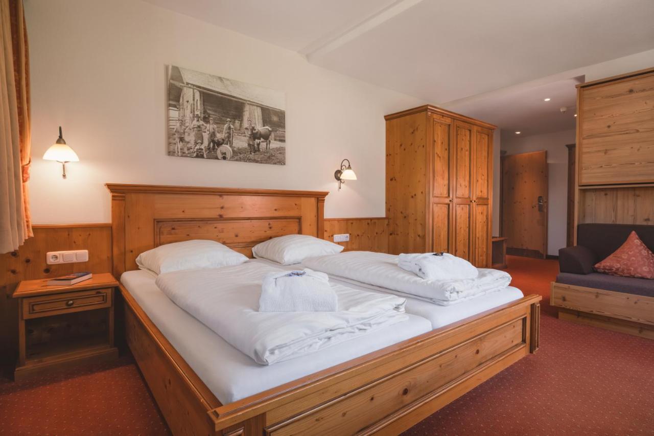 Loipenstubn Hotel Brixen im Thale Ngoại thất bức ảnh