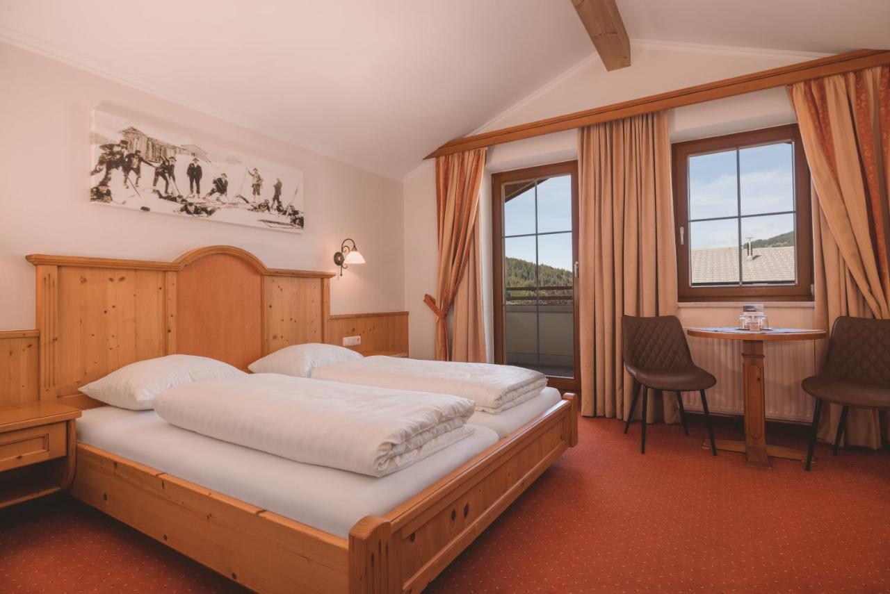 Loipenstubn Hotel Brixen im Thale Ngoại thất bức ảnh