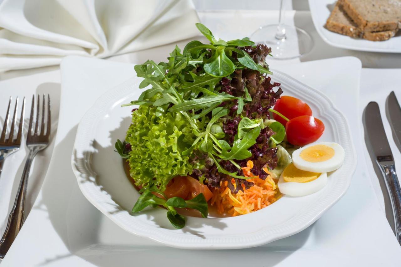 Loipenstubn Hotel Brixen im Thale Ngoại thất bức ảnh