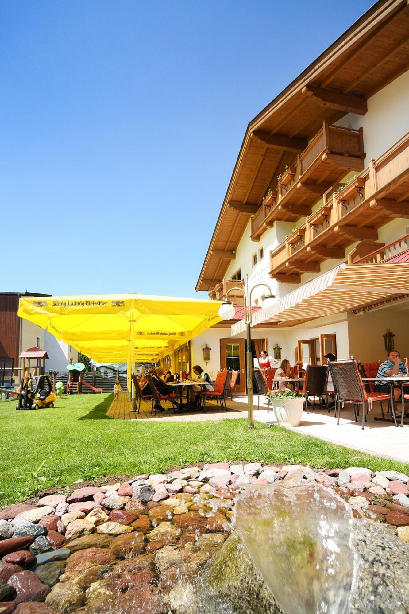 Loipenstubn Hotel Brixen im Thale Ngoại thất bức ảnh