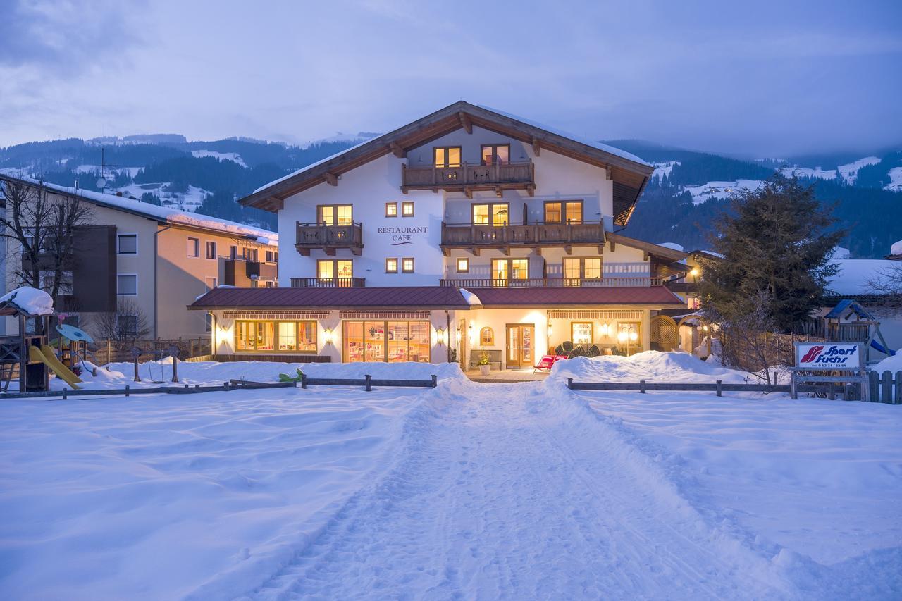 Loipenstubn Hotel Brixen im Thale Ngoại thất bức ảnh